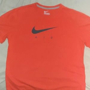 Nike regular fit tee